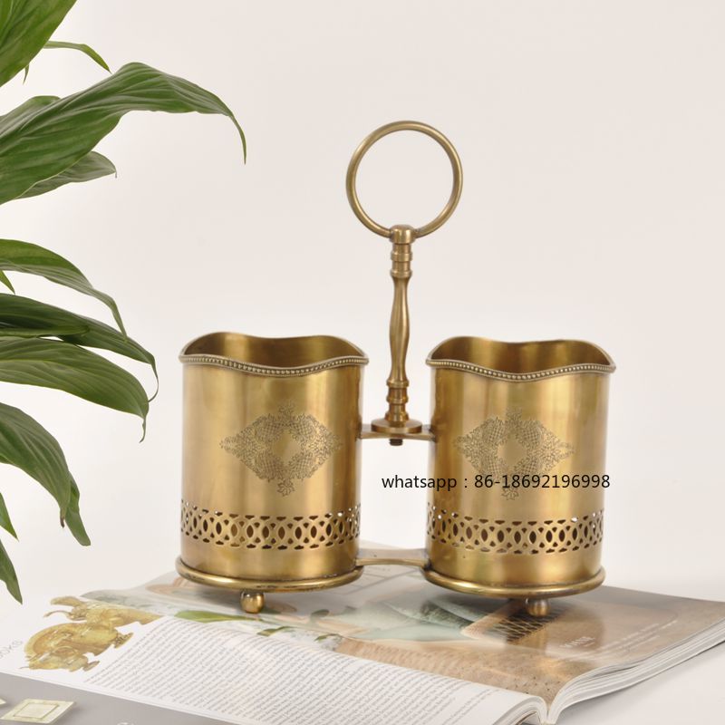 Tubo per posate con manico in  - Decor Lighting India recensione e prezzo